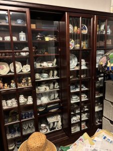 高松市の洋食器買取事例 大量のカップ＆ソーサーやプレートを出張査定